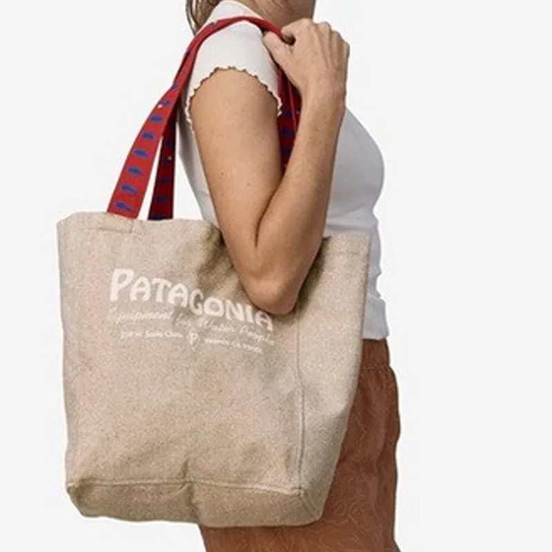 Patagonia Recycled Polyester One Shoulder Handbag Regular Unisex Tan-1