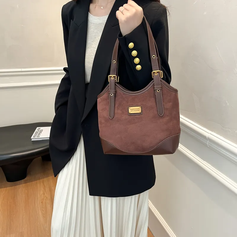 Morellybear Suede Shoulder Bag Regular Women's Black/Coffee/Brown/Khaki-3