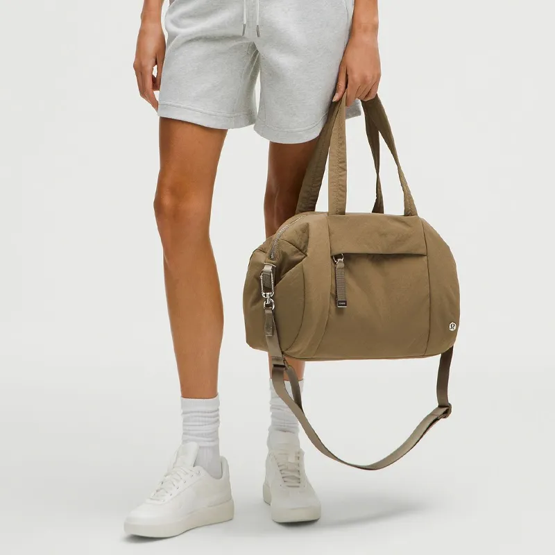 Lululemon Recycled Nylon Handbag Travel Bag Women's Deer Umber-2