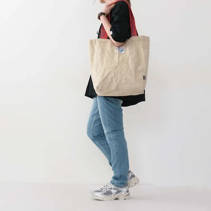 Patagonia Recycled Polyester One Shoulder Handbag Regular Unisex Tan-3
