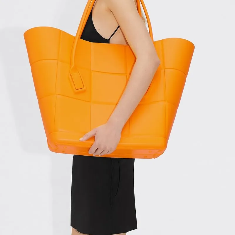 Bottega Veneta ARCO Leather Tote Bag, Shopping Bag, Handbag Women's Orange-4