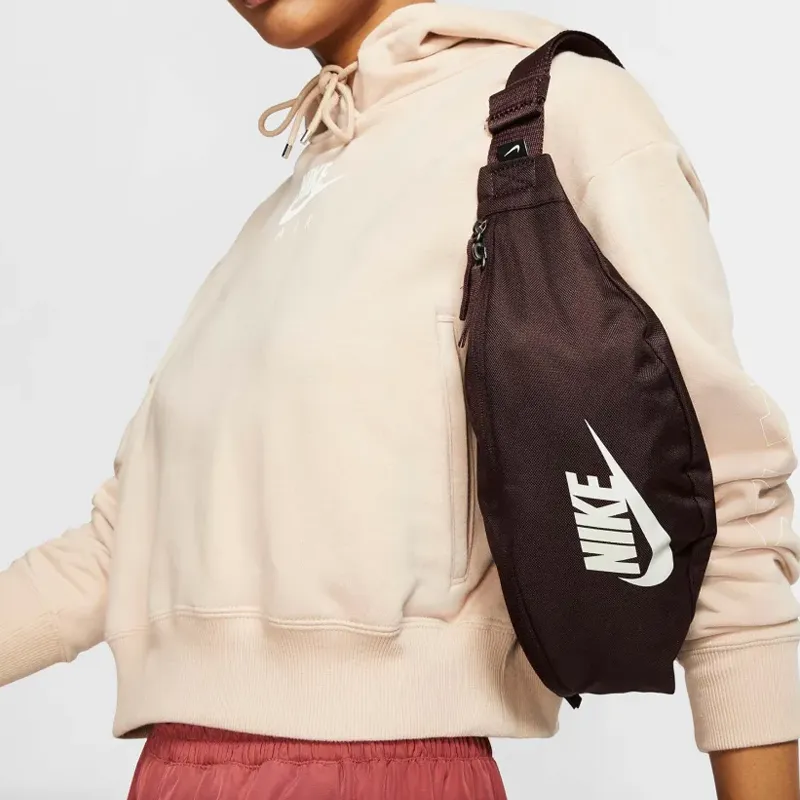Nike Heritage Polyester Fanny Pack Unisex Burgundy-4