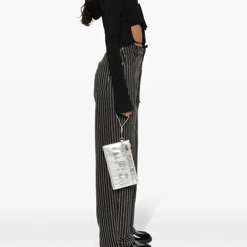 A.P.C Logo Debossed Zip Up Clutch Bag-4
