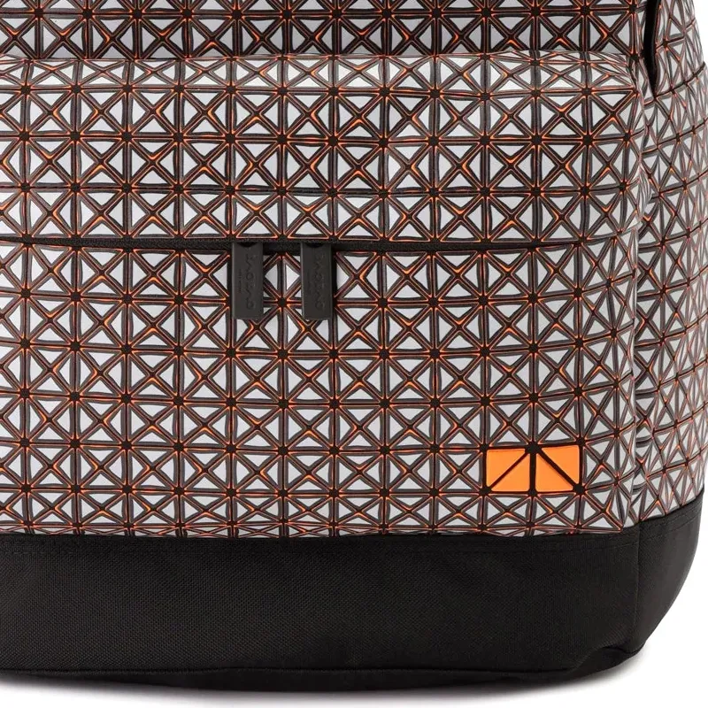 ISSEY MIYAKE Kuro Cotton Backpack Unisex Gray-2