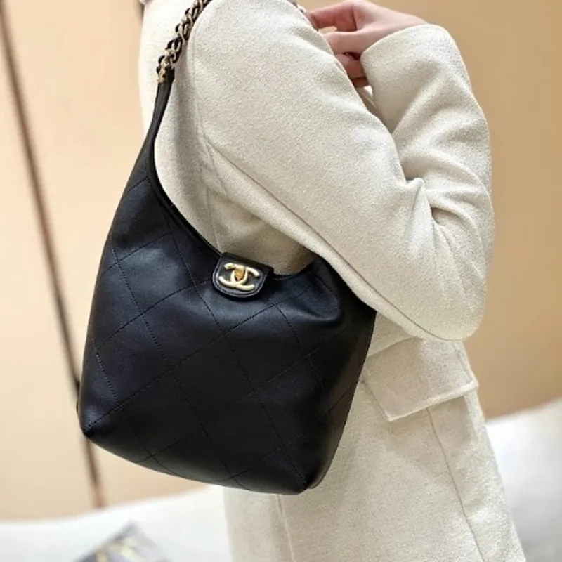 CHANEL Sheepskin HOBO Bag, Underarm, Hippie Style Handbag, Shoulder Bag Trumpets Women's Black-3