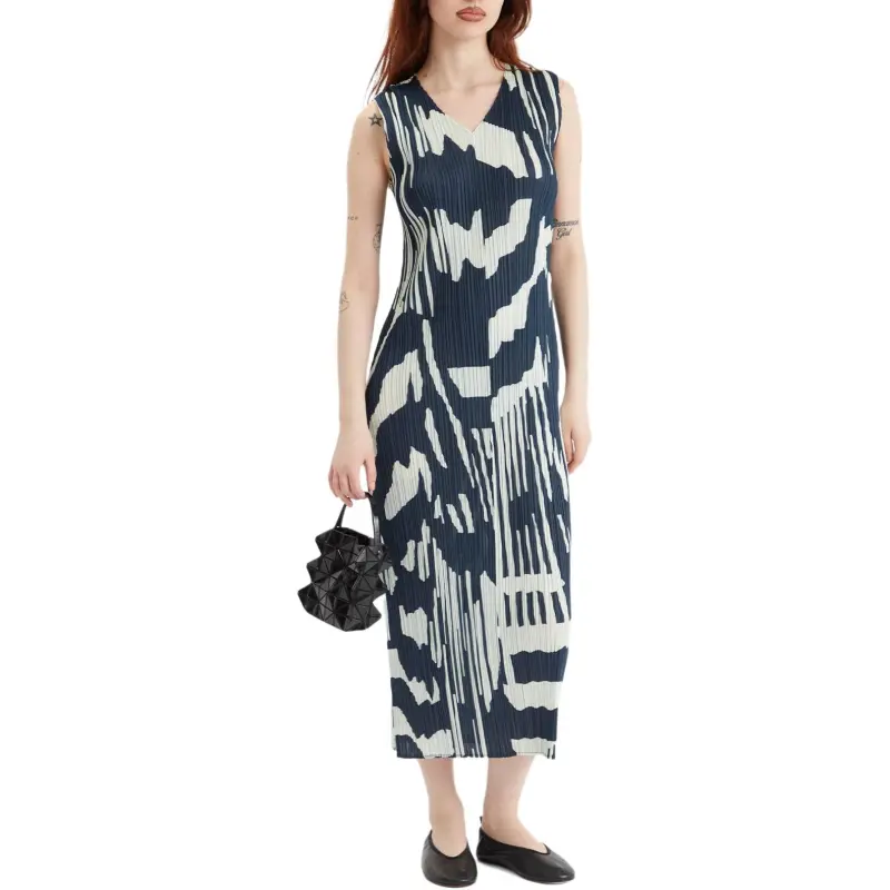 PLEATS PLEASE ISSEY MIYAKE Refraction Tank Top-2