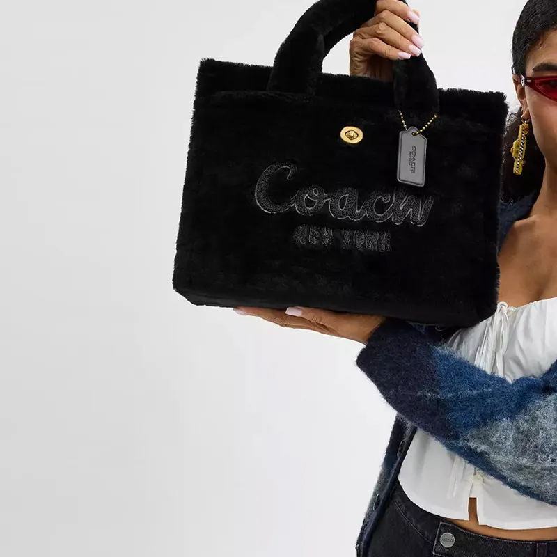 COACH Cargo Shearling Tote Bag, Shopping Bag, Shoulder Bag, Crossbody Bag, Handbag Tubas Women's Black-5