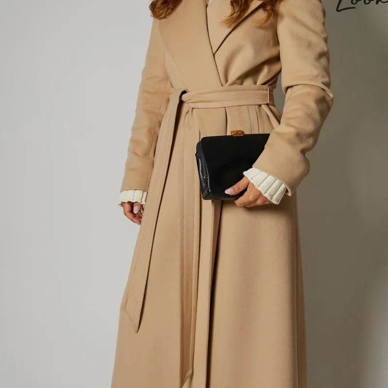 THE ROW Amazon Clutch Bag-5