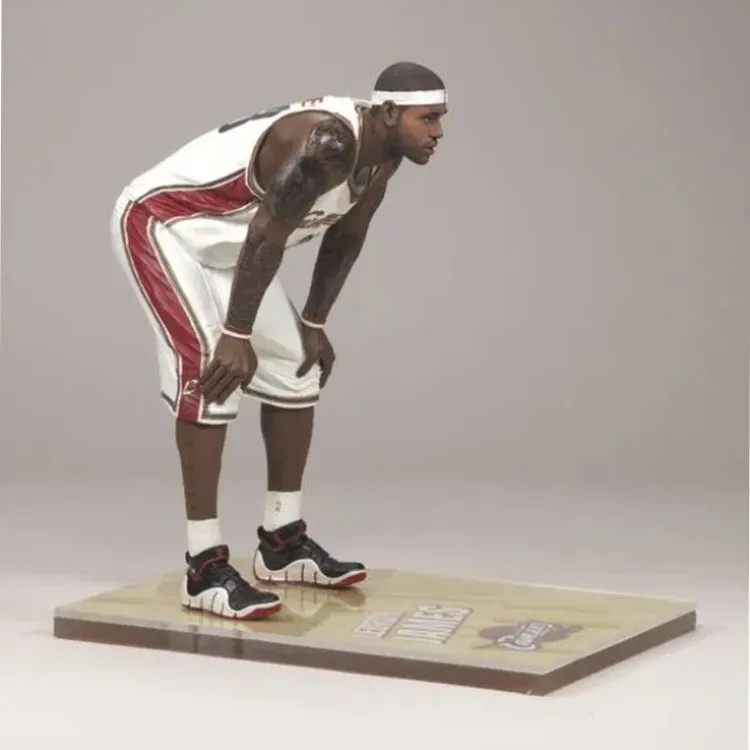 McFARLANE No. 16, LeBron James #5 Scale Figures 15.2cm-2