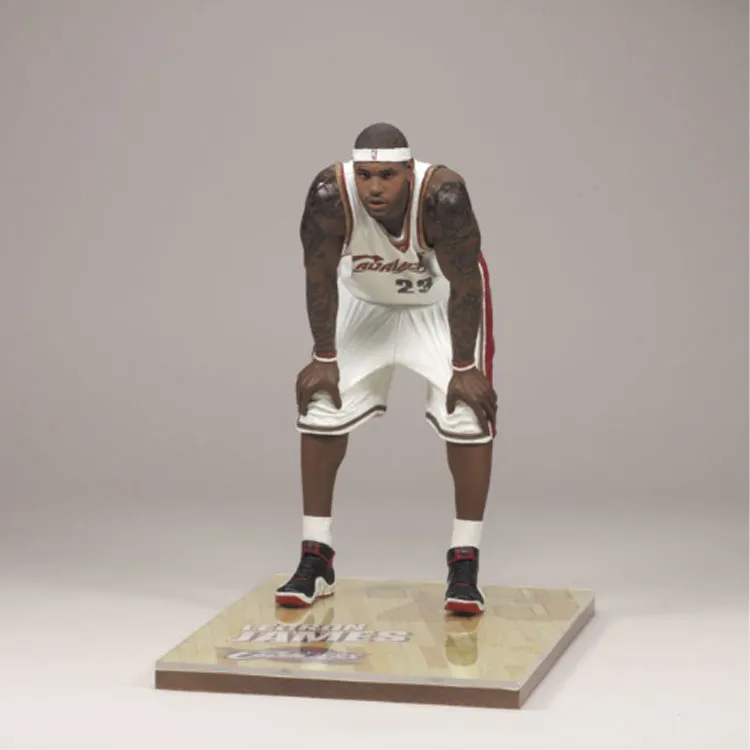 McFARLANE No. 16, LeBron James #5 Scale Figures 15.2cm-1