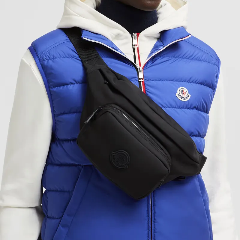 Moncler Durance Zip Up Belt Bag-4
