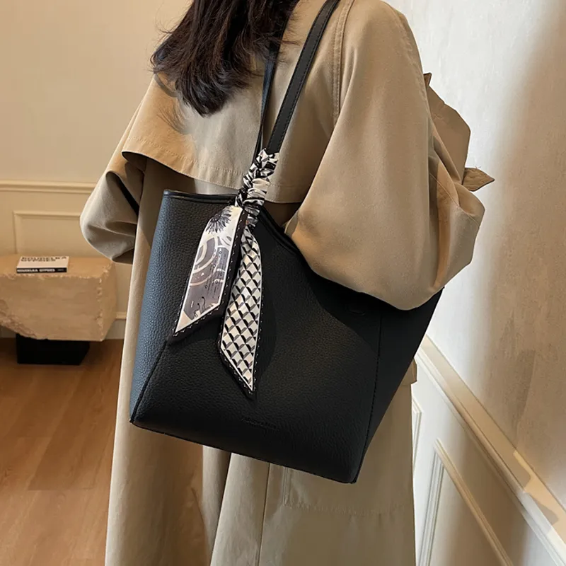 SWIMADE PU Tote Shoulder Bag Women's Black/Coffee-2
