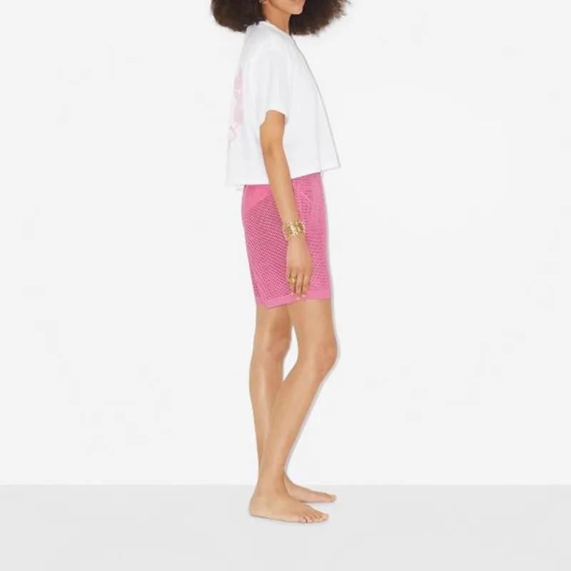 Burberry Logo Printed Crewneck Cropped T Shirt-3