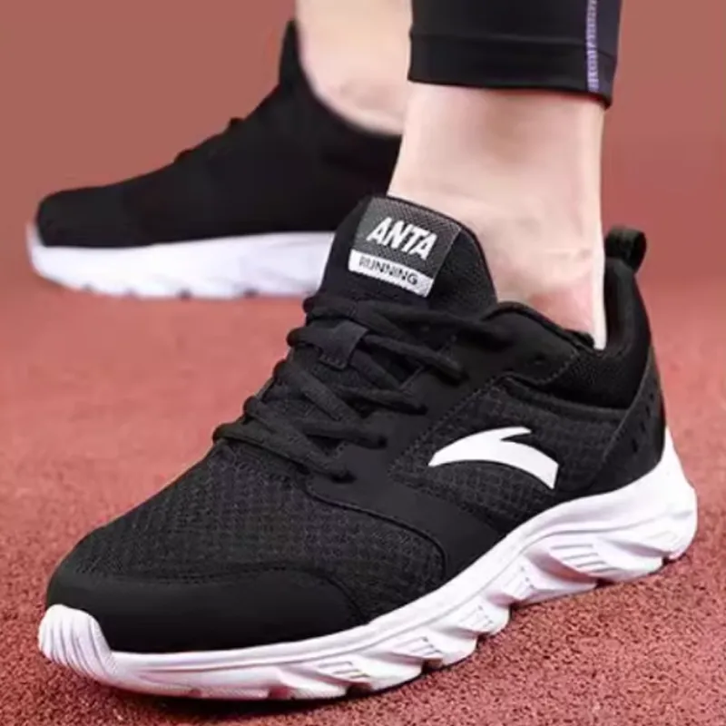 Anta Anti-Slip And Wear-Resistant Lightweight Low-Top Running Shoes Men's Black White-1