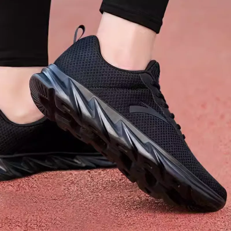 Anta Breathable Low Top Running Shoes Men's Black-3