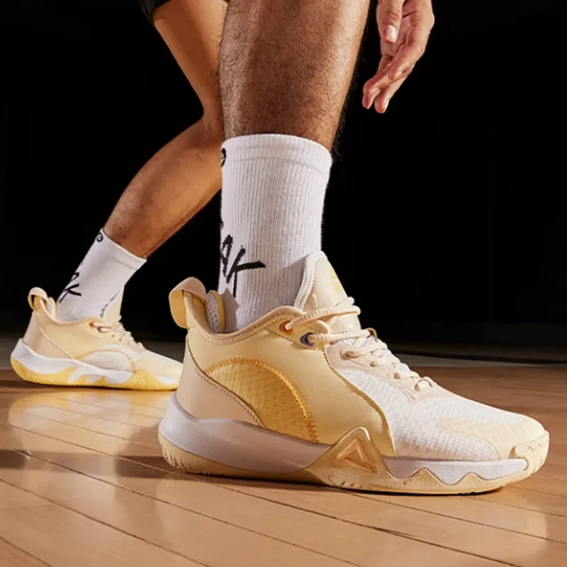 PEAK Cushioned Slip-Resistant Abrasion-Resistant Low-Top Basketball Shoes Men's Yellow White-3
