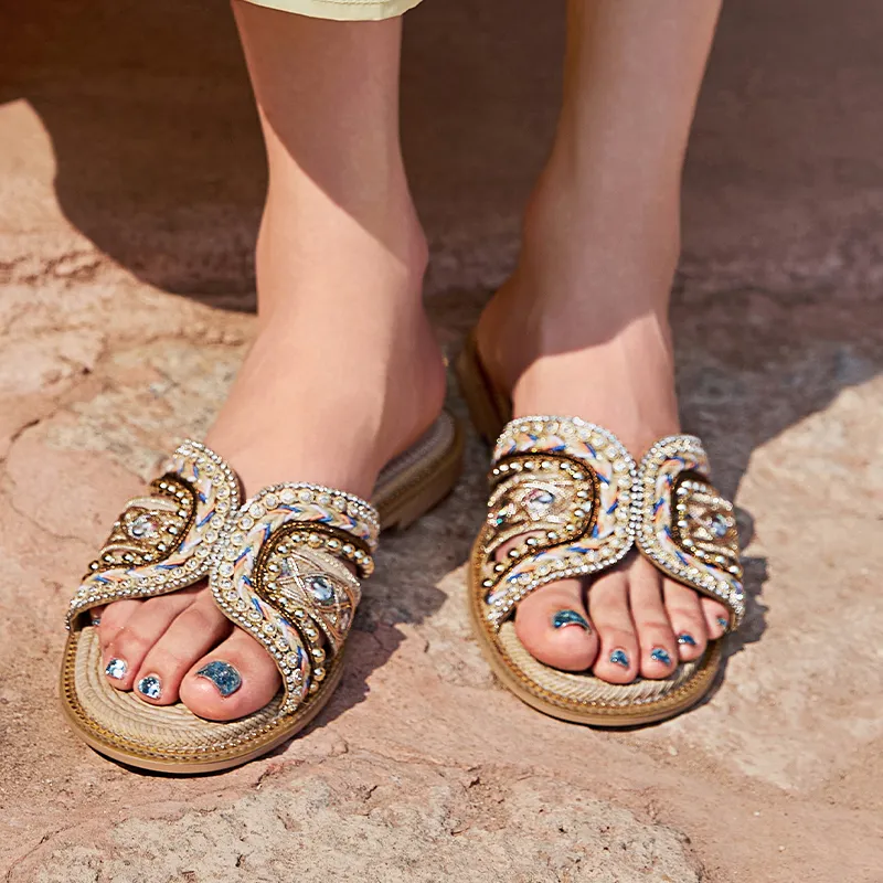 Safiya Slide Slippers Unisex Champagne-3
