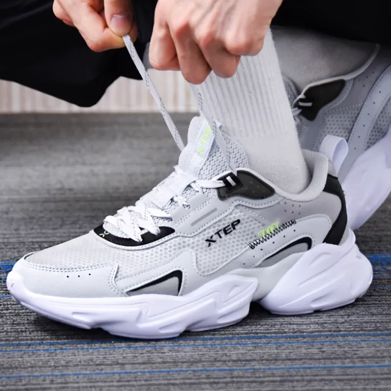 XTEP Shock Absorbers With Slip Resistant And Abrasion Resistant Properties Low Top Chunky Sneakers Men's Gray-2