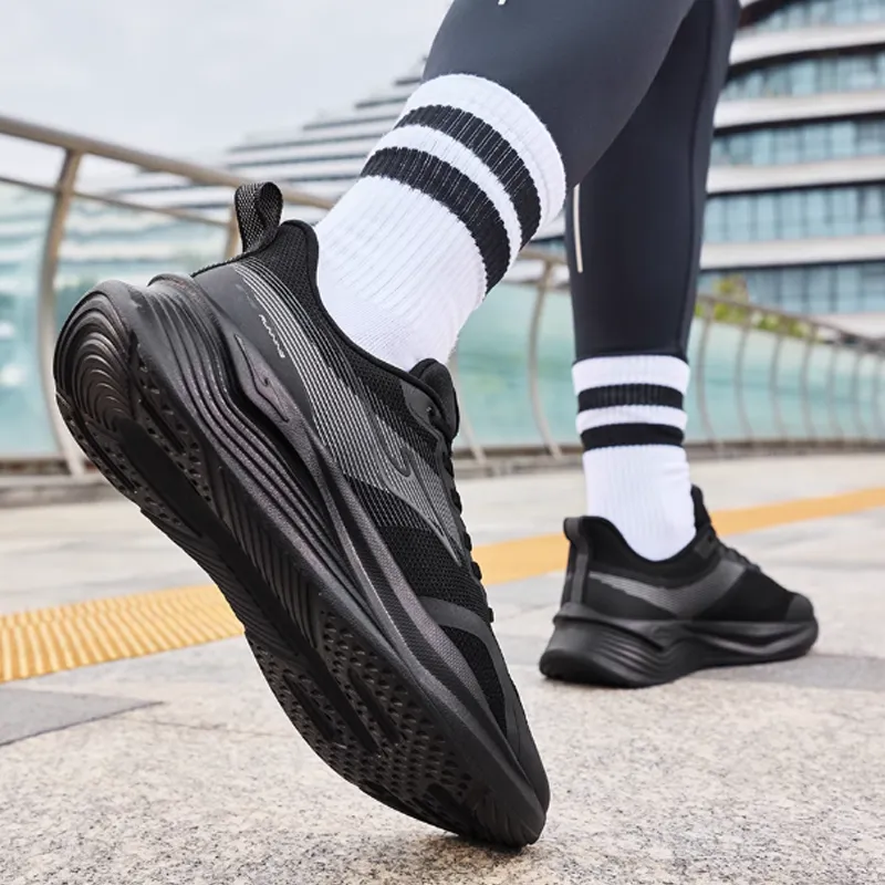 Erke Anti Slip Wear Resistant Low Top Casual Running Shoes Men's Black-2
