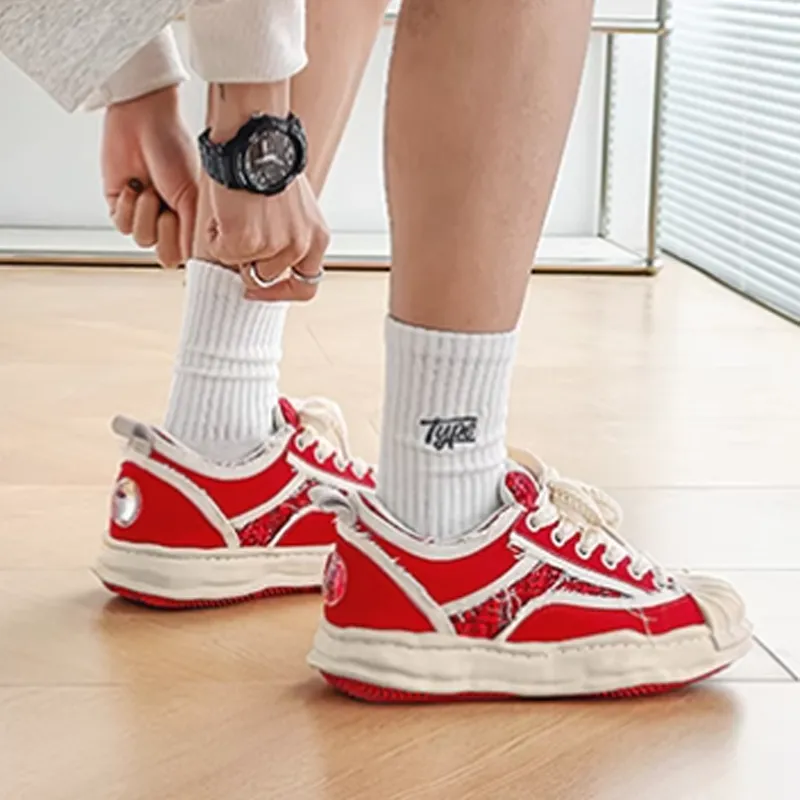 BUFFALO BOUND Anti Slip Wear Resistant Low Top Skateboard Shoes Men's Red-3