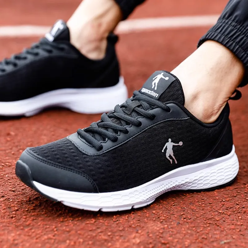 QIAODAN Cushioning Slip Resistant And Abrasion Resistant Low Top Running Shoes Men's Black-3