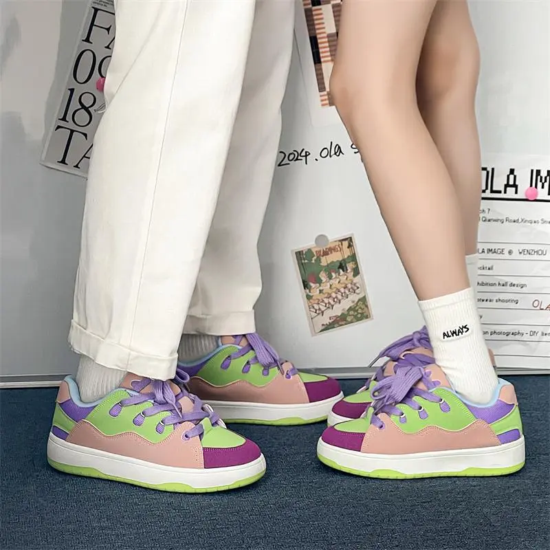 DM Anti-Slip Wear-Resistant Low-Top Skateboard Shoes Unisex Neon Pink-4