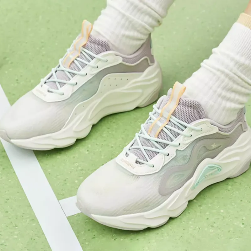 XTEP Yuno Yunye Anti Slip Wear Resistant Low Top Sports Casual Shoes Women's White Gray Green-3