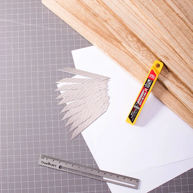Deli 30 Degrees Trumpets Blades SK5 Paper Cutting Carving Small Blades 9mm Car Window Tints Utility Knife/Box Cutter-2