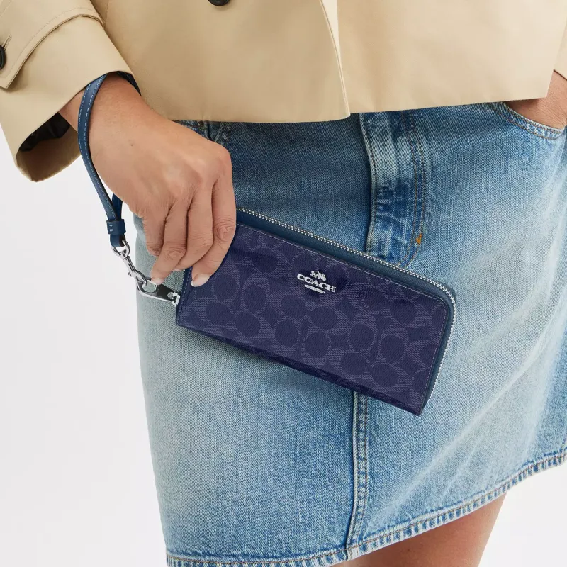 COACH Zip Around Canvas Wallet Trumpets Women's Dark Blue-3