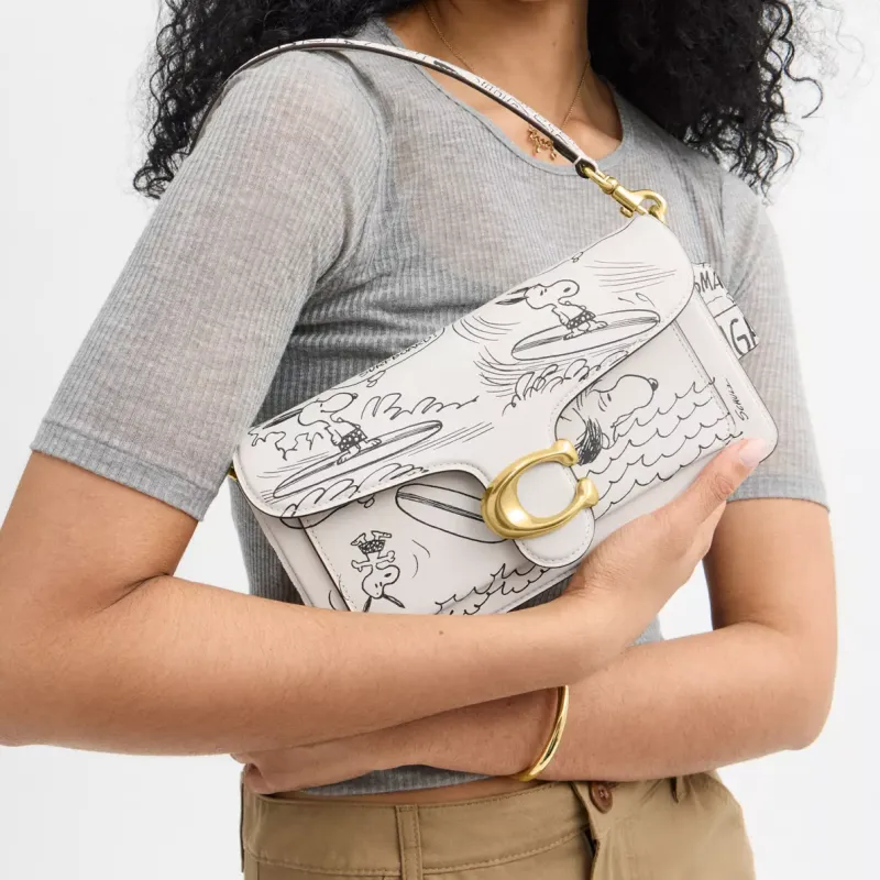 COACH PEANUTS Snoopy, Collaboration Tabby Leather Portable Crossbody Bag, Shoulder Bag Medium Size Women's Chalk White-6