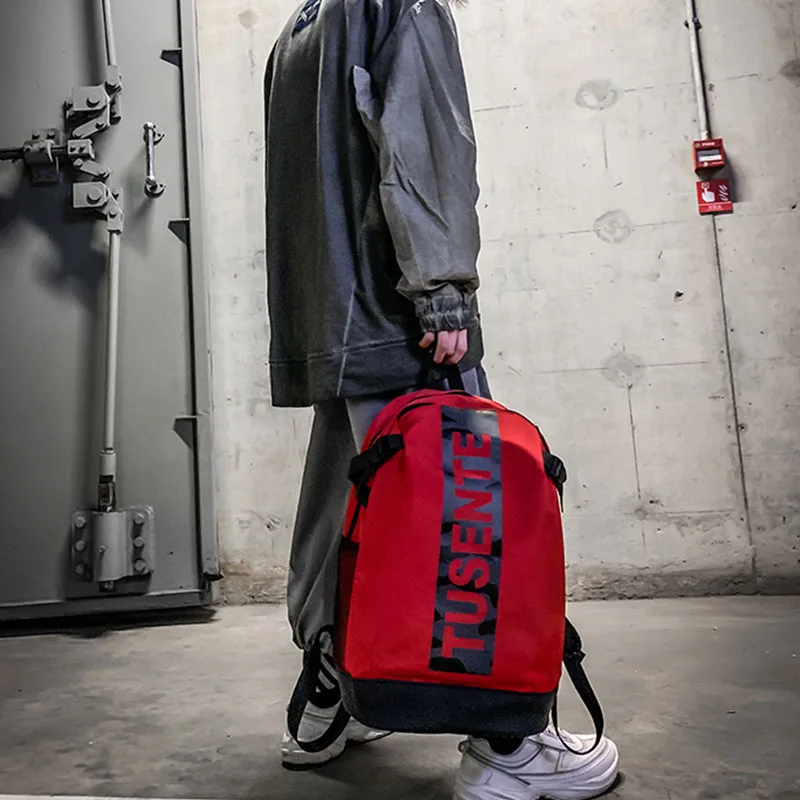 Tong Tong Rabbit Oxford Backpack Regular Unisex Black/Red/Gray-8