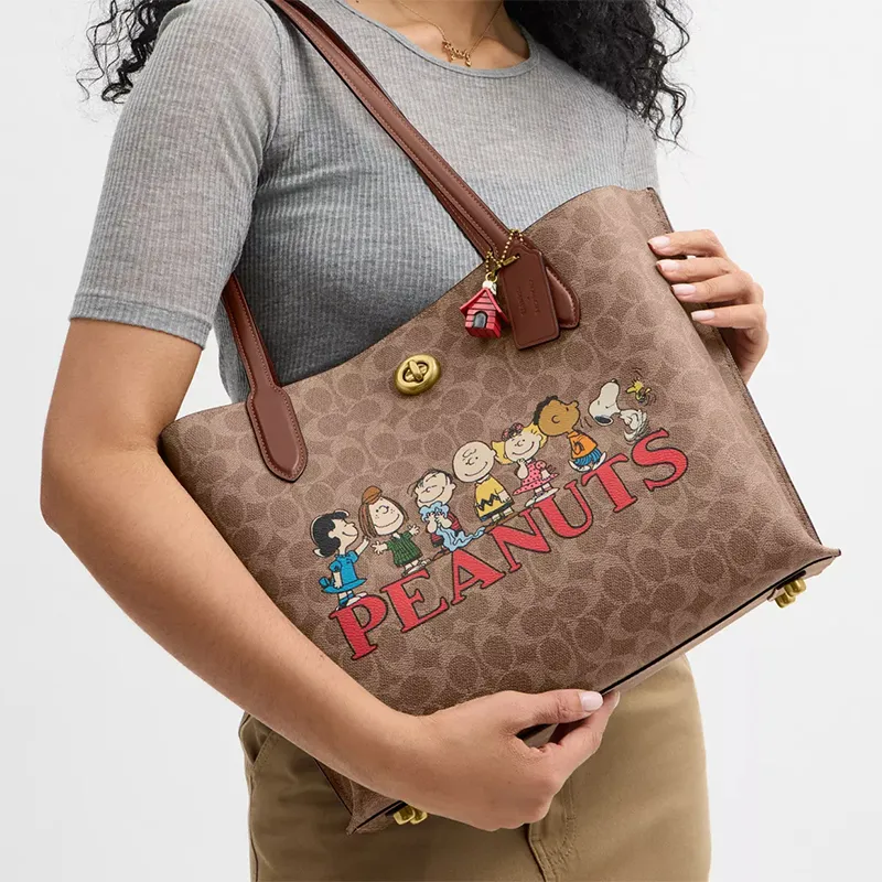 COACH PEANUTS Snoopy, Collaboration Willow Leather Tote Bag, Shopping Bag, Handbag, Shoulder Bag Tubas Women's Brown-4