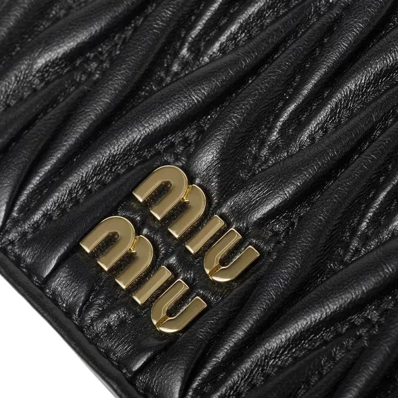MIU MIU Matelassé Lambskin Wallet Small Size Women's Black-4