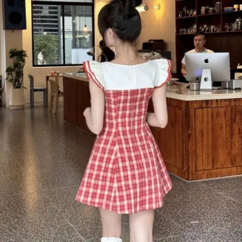 Mu Xiao Xin Short Sleeved Dress Women's Red Plaid