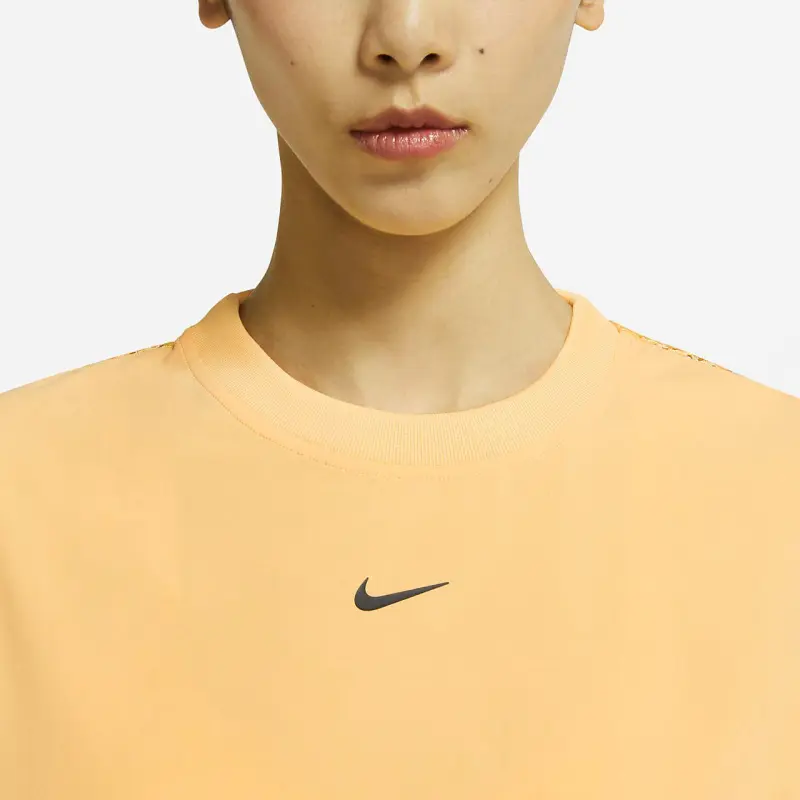 Nike SPORTSWEAR TECH PACK Drop Shoulder Sleeve T Shirt Women's Light Melon Orange-2