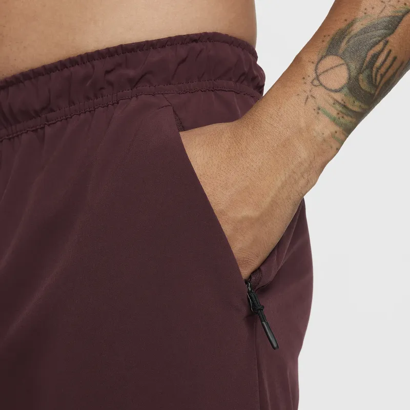 Nike Unlimited Men's Dri FIT Tapered Leg Versatile Pants-3