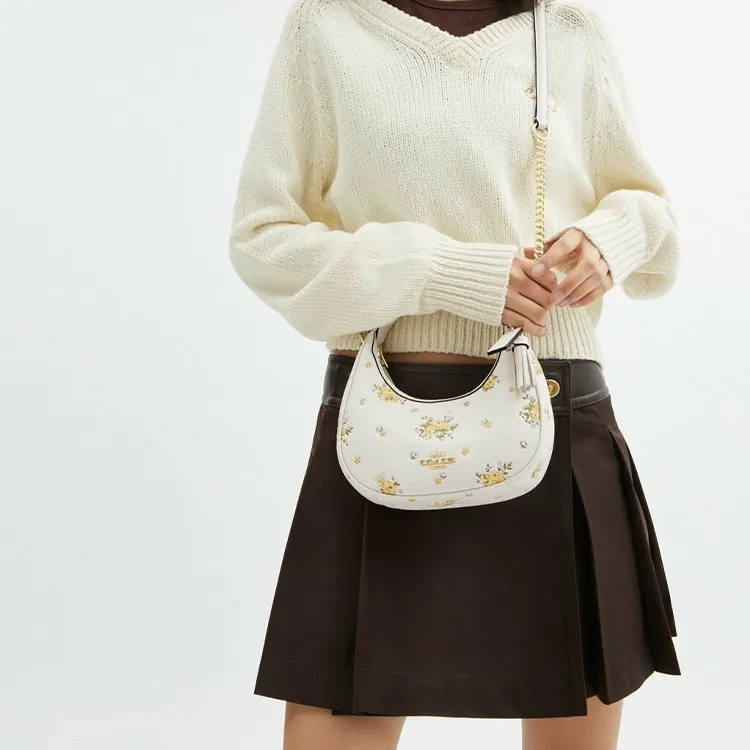 COACH CARMEN Leather Shoulder Bag, Crossbody Bag, Handbag Mini Women's White-5
