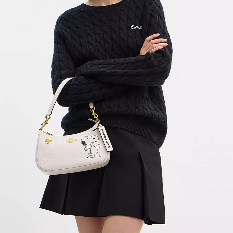 Peanuts X COACH Teri Handbags-5