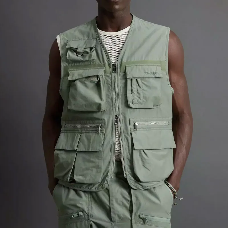 WOOLRICH SS25 Vest Unisex Green-1