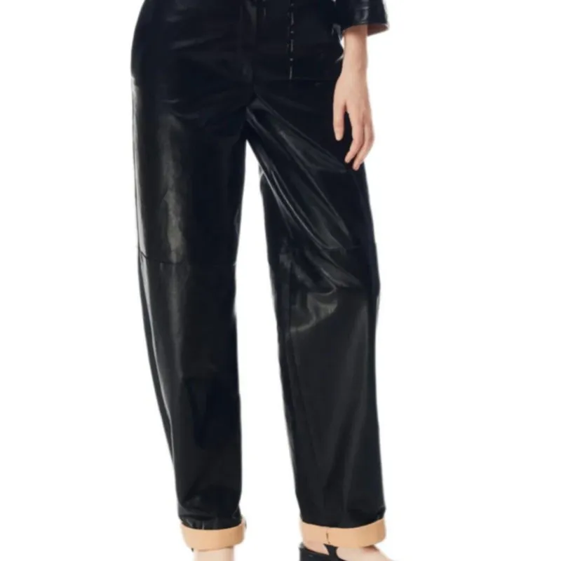 CHANEL Leather Pants Women's Black-4