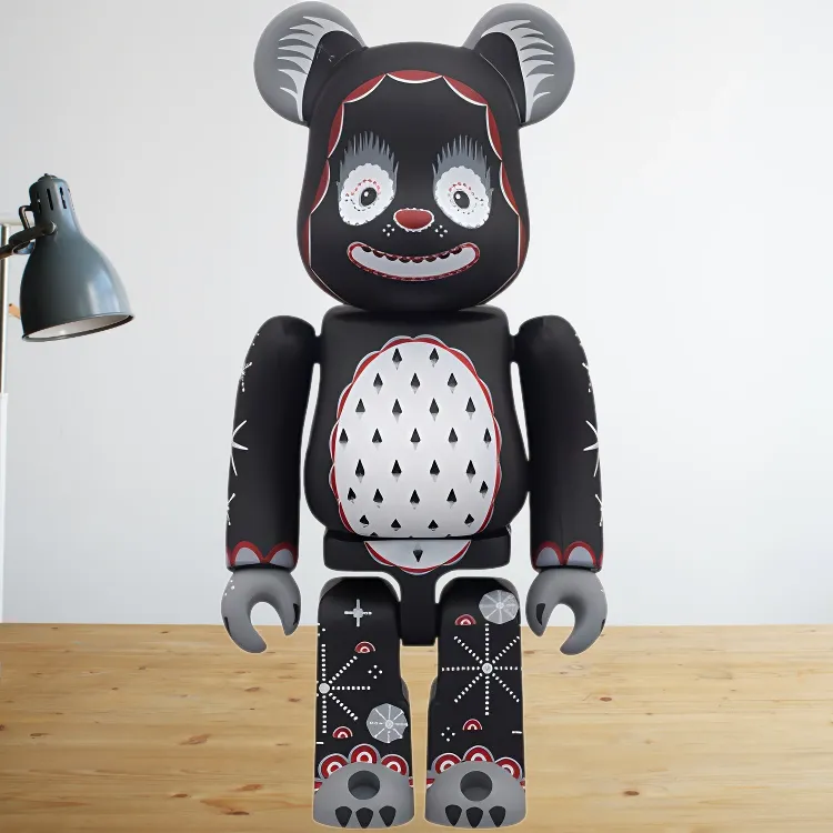BE@RBRICK KLAUS HAAPANIEMI Snowing Bear Hang Tag Box 100%-3