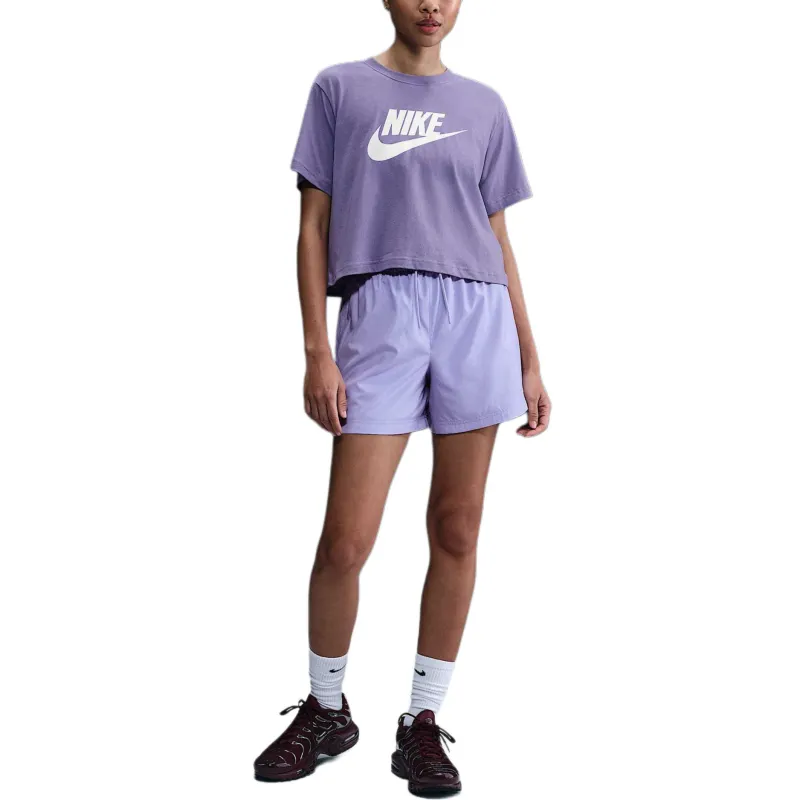 Nike Sportswear Essential Women's Cropped Logo T Shirt-2