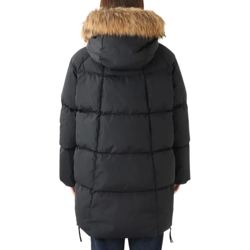 WEEKEND MaxMara Down Jacket Women's Black-4