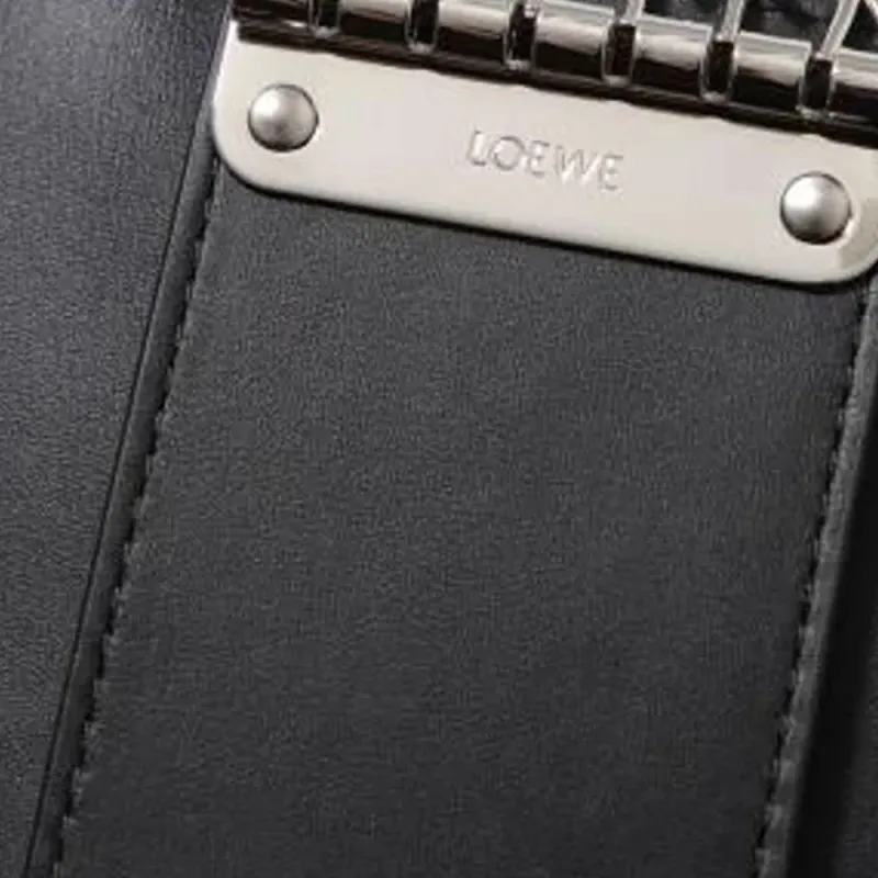 LOEWE Anagram Grain Leather Key Pouch Regular Men's Black-4